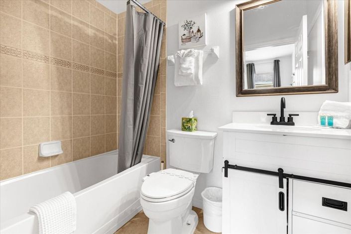 Image No.32-6 Bed House for sale