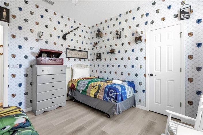 Image No.34-6 Bed House for sale