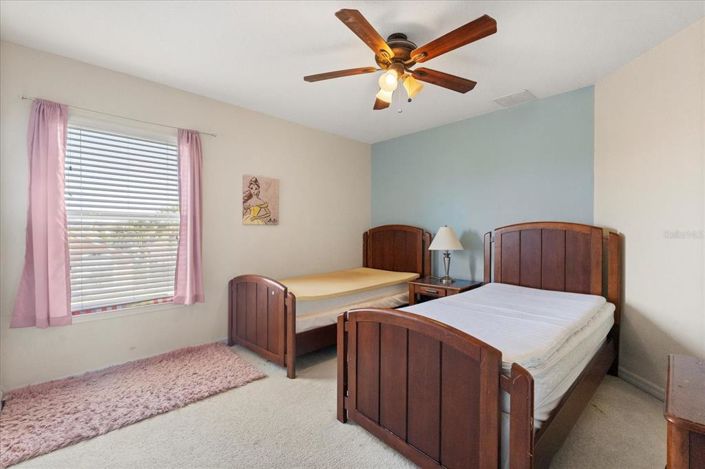 Image No.24-6 Bed House for sale