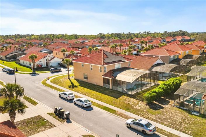 Image No.32-6 Bed House for sale