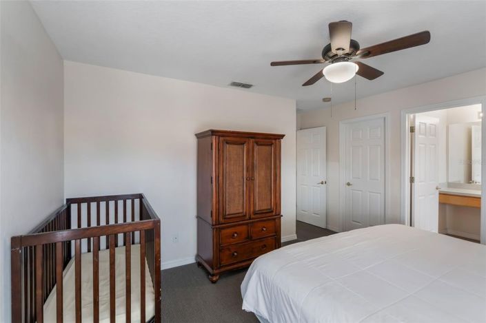 Image No.32-7 Bed House for sale