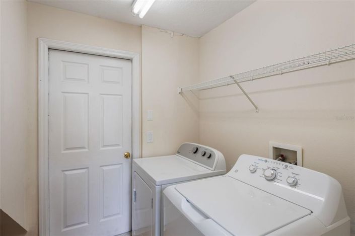 Image No.35-7 Bed House for sale