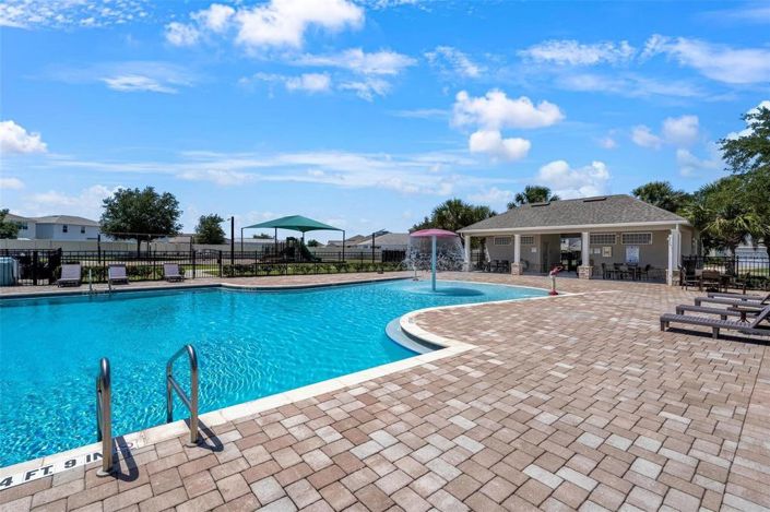 Image No.30-6 Bed House for sale