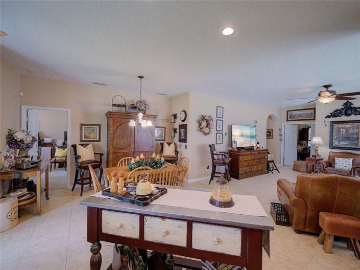 Image No.10-5 Bed House for sale