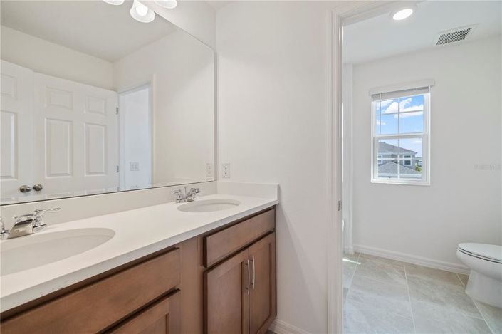 Image No.8-Propriété de 4 chambres à vendre à Davenport