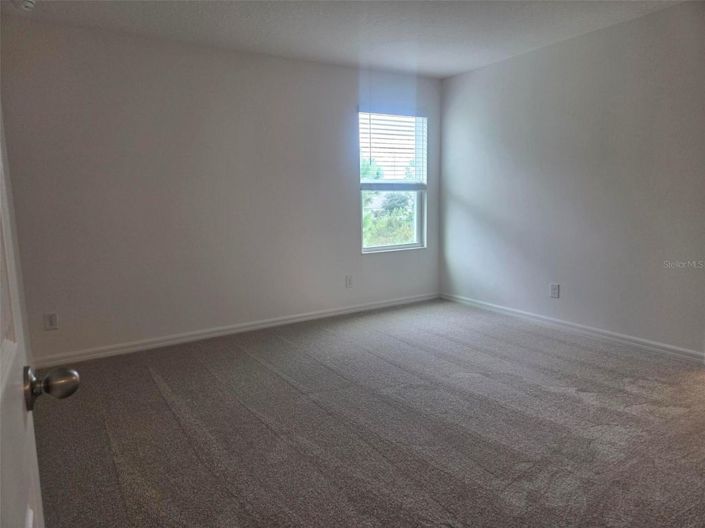 Image No.10-4 Bed House for sale