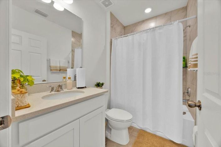 Image No.15-6 Bed House for sale