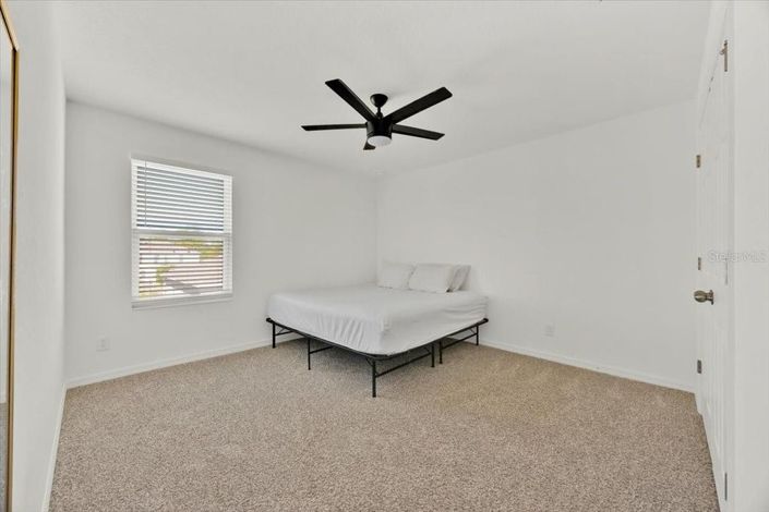 Image No.26-6 Bed House for sale