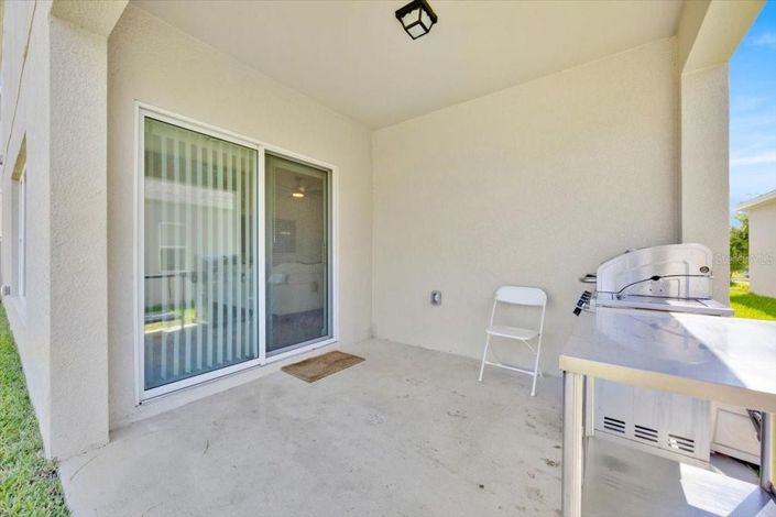 Image No.33-6 Bed House for sale