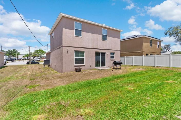 Image No.23-4 Bed House for sale