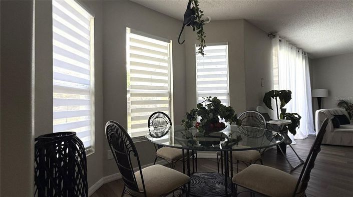 Image No.23-4 Bed House for sale