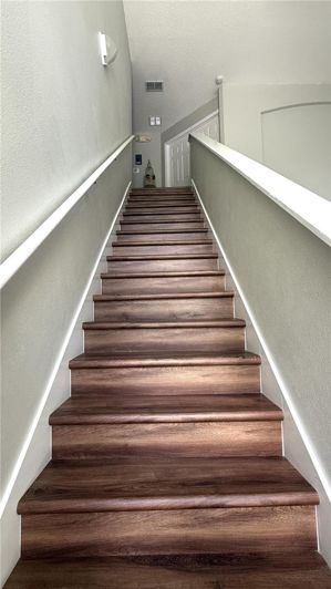 Image No.30-4 Bed House for sale