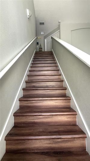 Image No.29-4 Bed House for sale