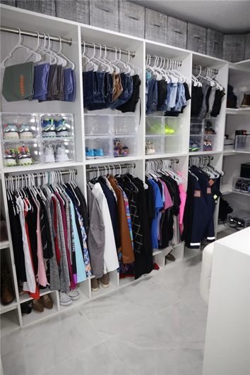 Image No.19-4 Bed House for sale