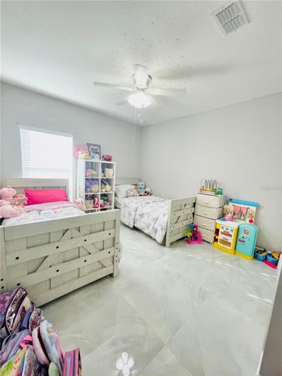 Image No.24-4 Bed House for sale