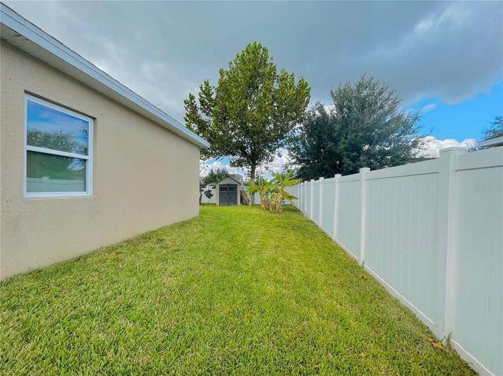 Image No.9-4 Bed House for sale