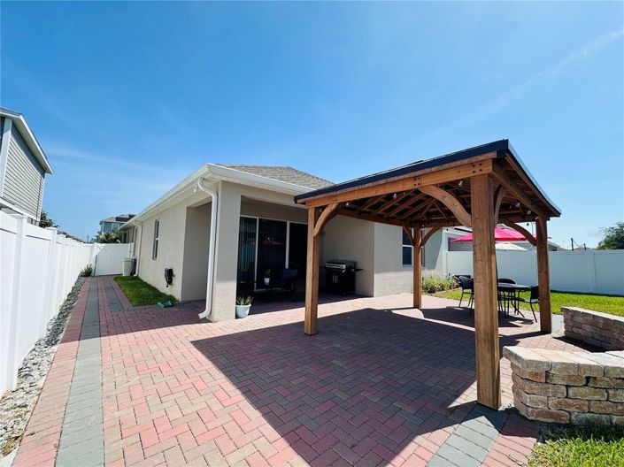 Image No.28-4 Bed House for sale