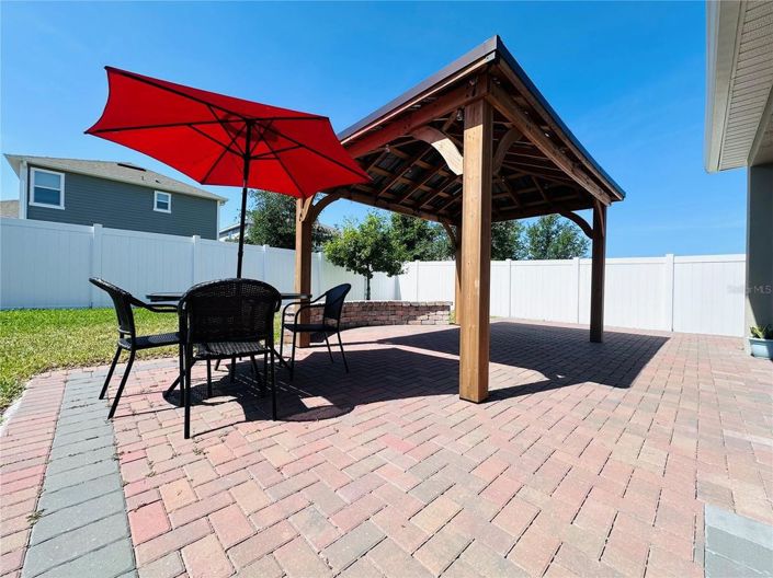 Image No.30-4 Bed House for sale