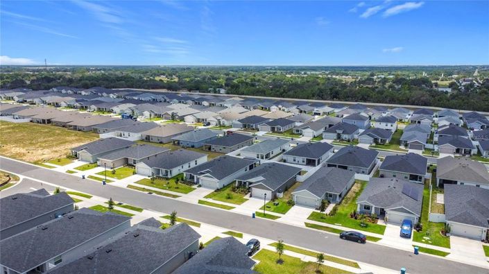 Image No.10-3 Bed House for sale