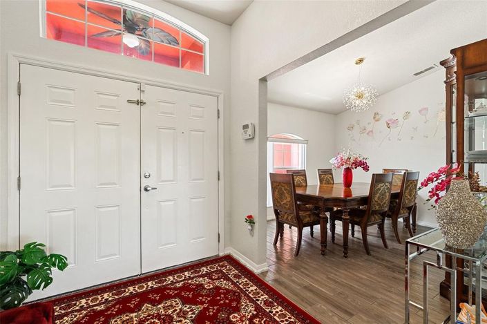 Image No.5-4 Bed House for sale