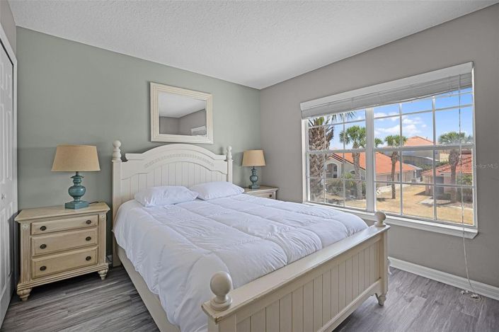 Image No.16-7 Bed House for sale