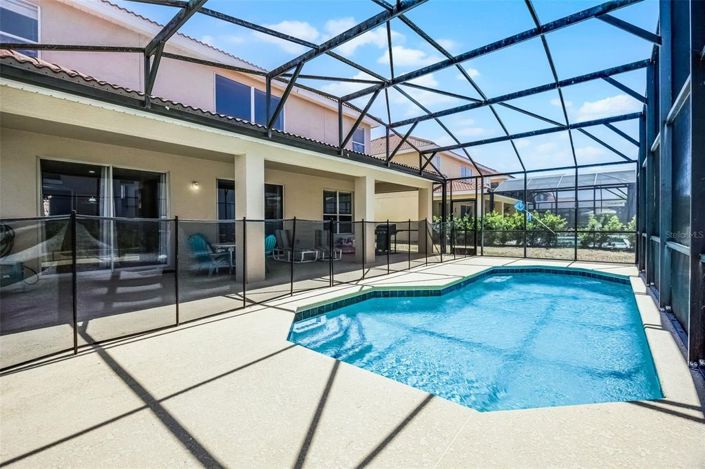 Image No.28-7 Bed House for sale