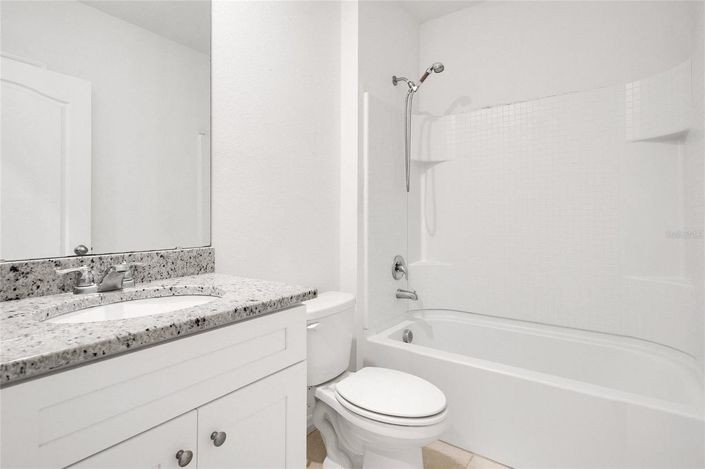 Image No.14-3 Bed House for sale