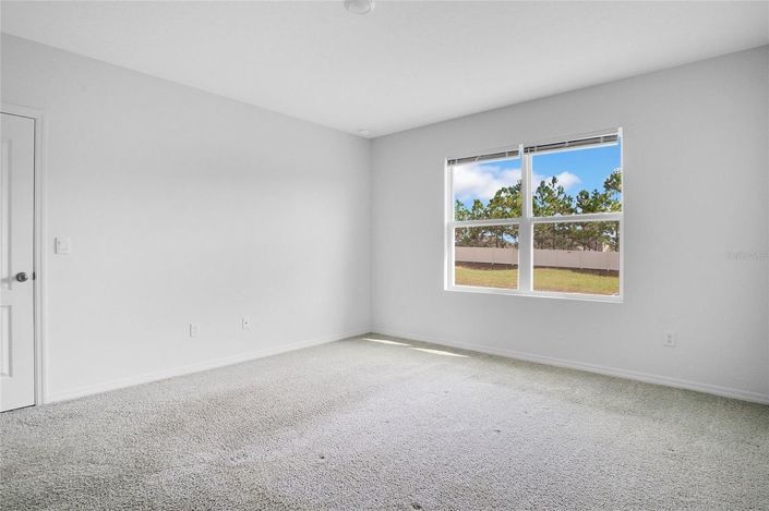 Image No.10-3 Bed House for sale