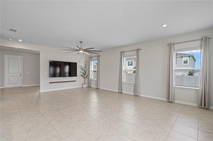 Image No.12-4 Bed House for sale