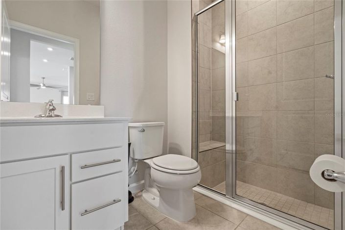 Image No.18-4 Bed House for sale