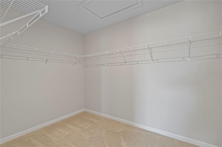 Image No.25-4 Bed House for sale