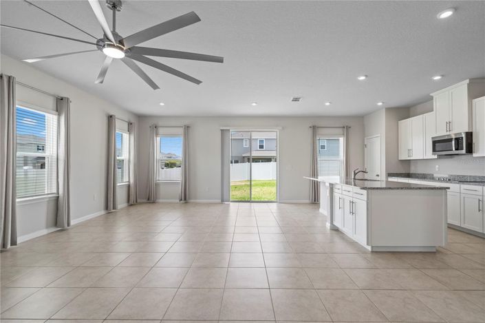 Image No.10-4 Bed House for sale