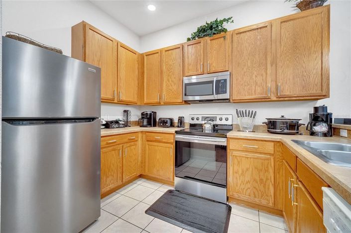 Image No.17-3 Bed Townhouse for sale