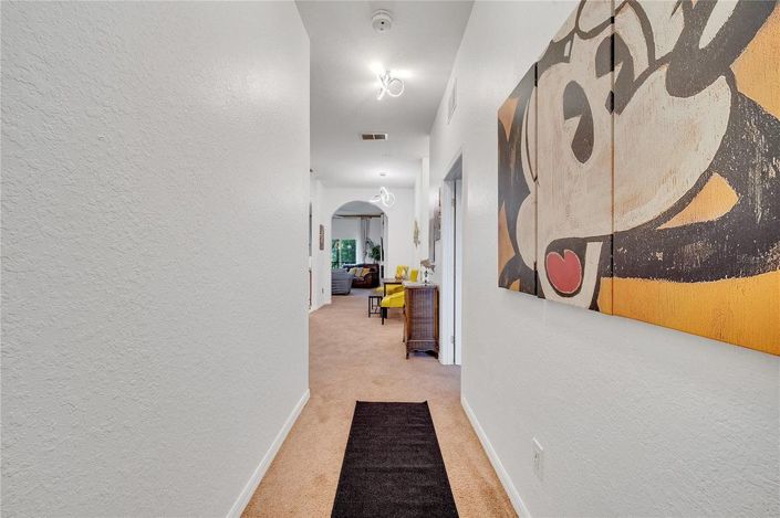 Image No.10-3 Bed Townhouse for sale