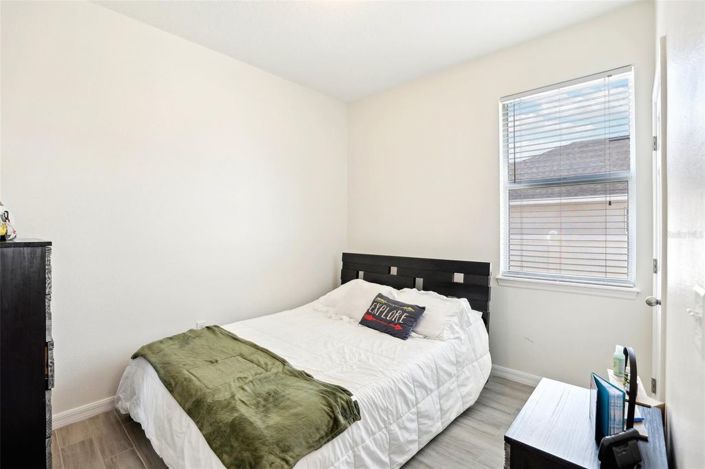 Image No.18-3 Bed House for sale