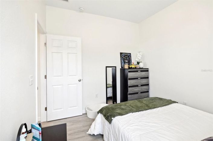 Image No.19-3 Bed House for sale