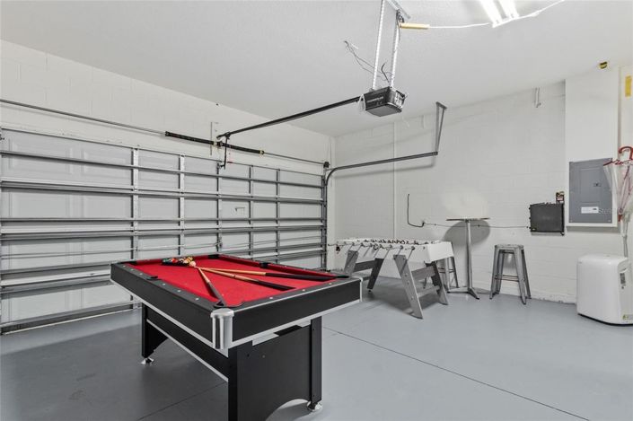 Image No.19-4 Bed House for sale