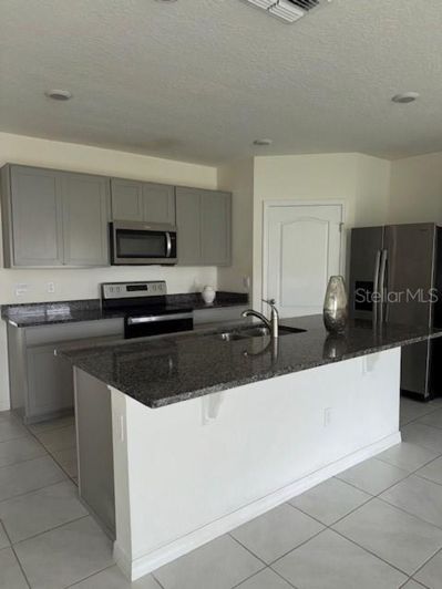 Image No.15-4 Bed House for sale