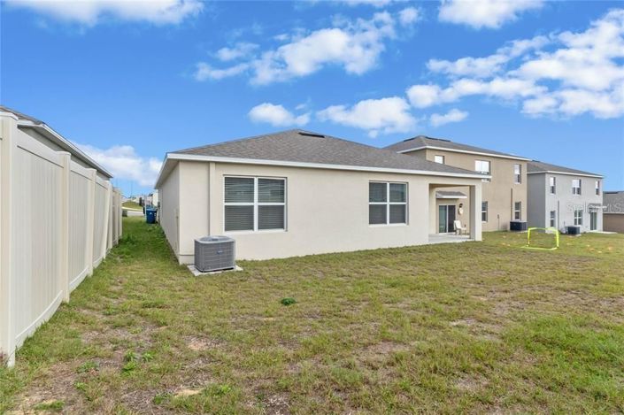 Image No.26-4 Bed House for sale