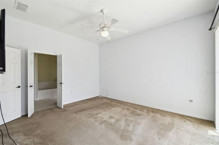 Image No.12-5 Bed House for sale