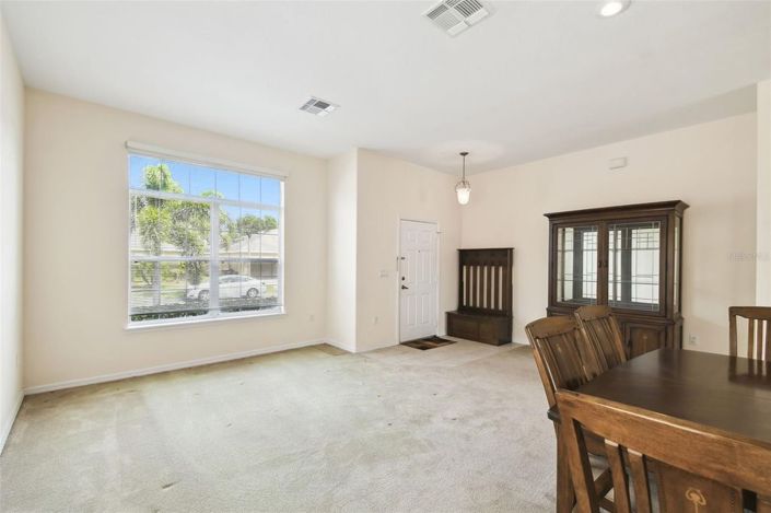 Image No.19-5 Bed House for sale