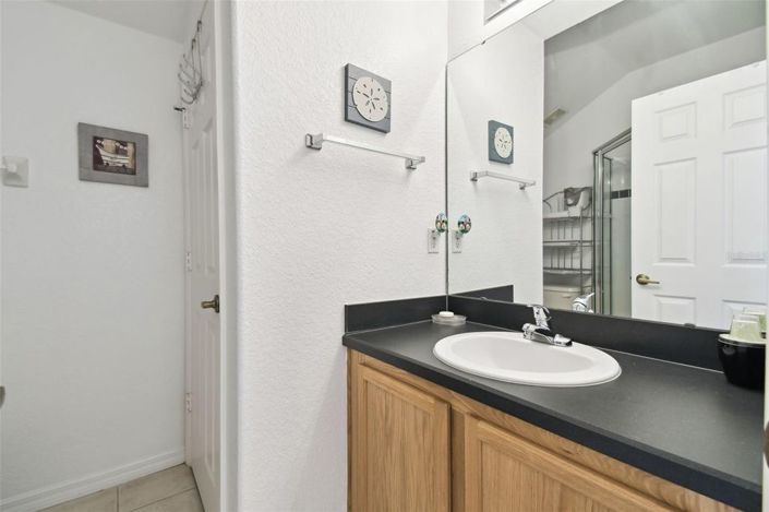 Image No.27-5 Bed House for sale