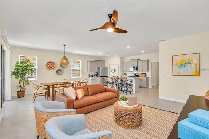 Image No.11-6 Bed House for sale