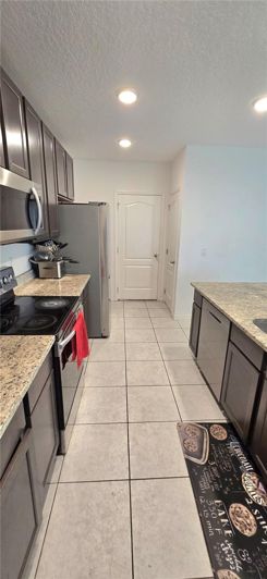 Image No.12-5 Bed House for sale