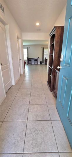 Image No.5-Maison de 5 chambres à vendre à Saint John