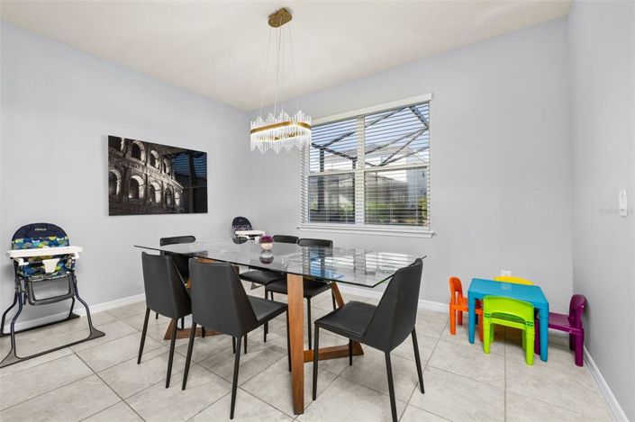 Image No.16-5 Bed House for sale