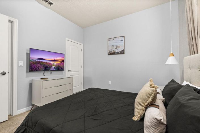 Image No.21-5 Bed House for sale