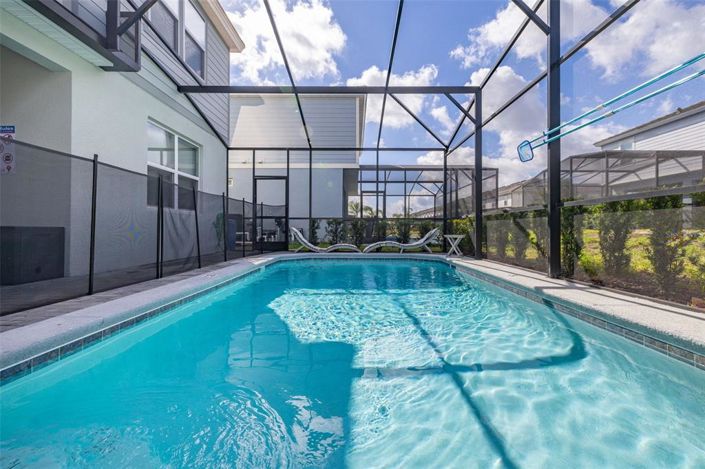 Image No.50-5 Bed House for sale