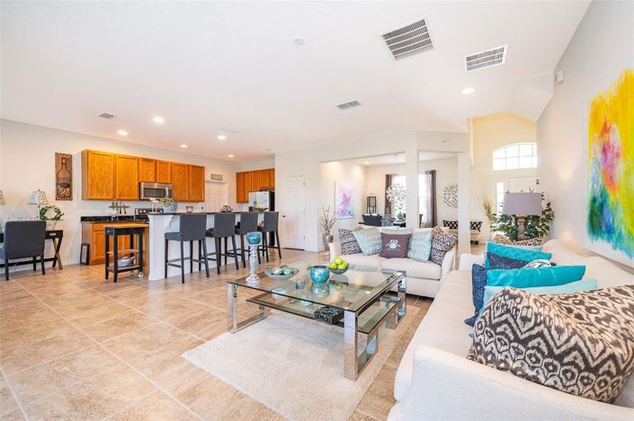 Image No.12-5 Bed House for sale