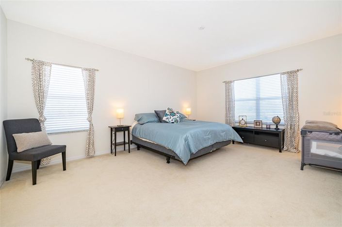 Image No.22-5 Bed House for sale